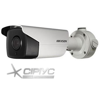 4МП IP відеокамера Hikvision c детектором осіб і Smart функціями DS-2CD4B45G0-IZS